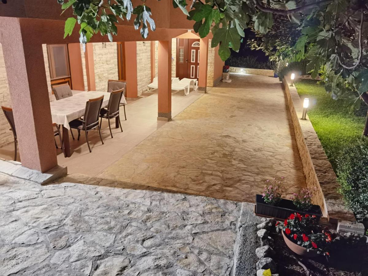 Apartman Bura Daire Posedarje Dış mekan fotoğraf