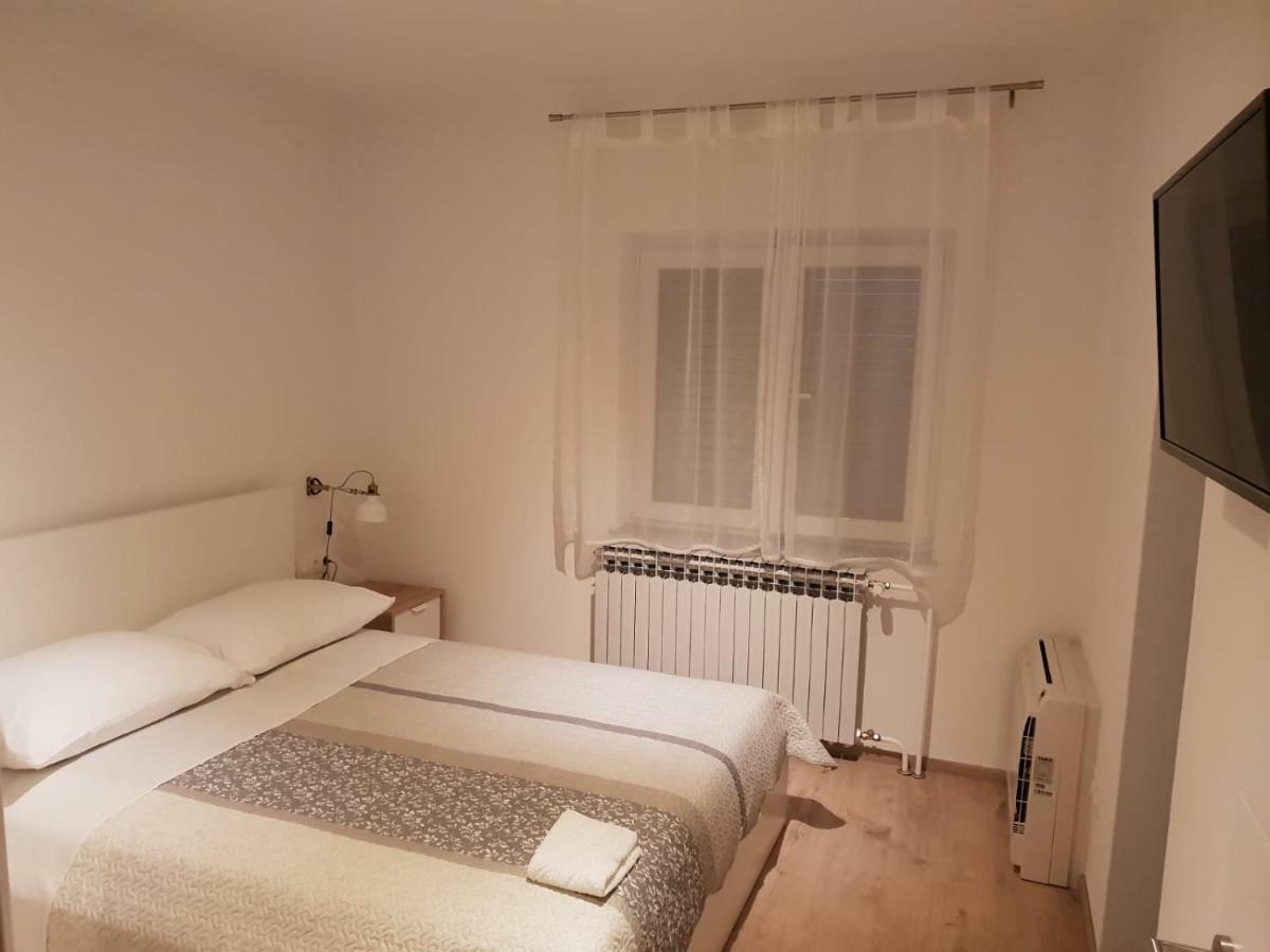 Apartman Bura Daire Posedarje Dış mekan fotoğraf
